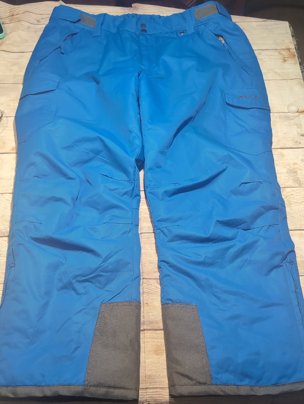Arctix Men's XL Insulated Snowboard Ski Cargo Pants